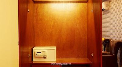 نوا پارک هتل