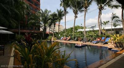 نوا پارک هتل