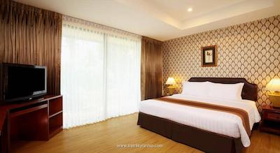 نوا پارک هتل