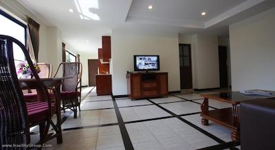 نوا پارک هتل