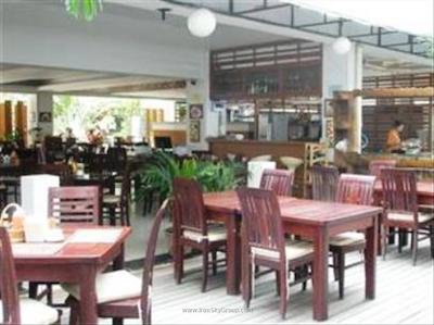 جومتین پلازا رزیدنس