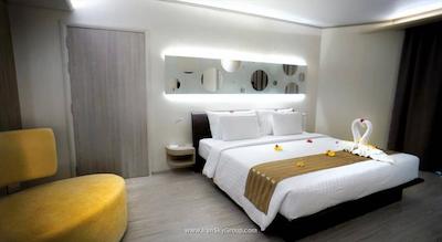 پاتایا دیسکاوری بیچ هتل