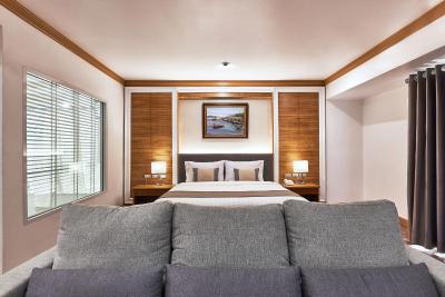 بورلی پلازا هتل