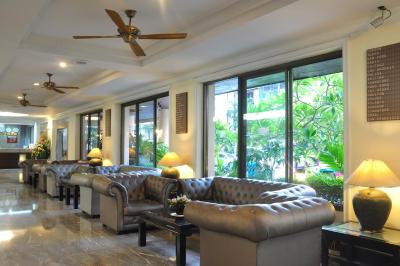 بورلی پلازا هتل