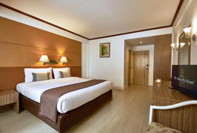 بورلی پلازا هتل