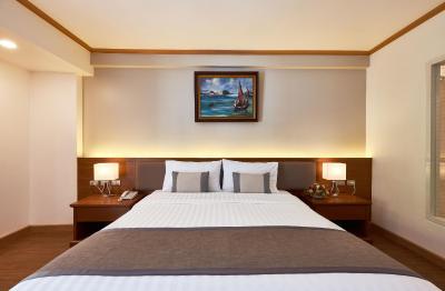 بورلی پلازا هتل