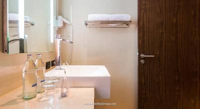 نوا گلد هتل