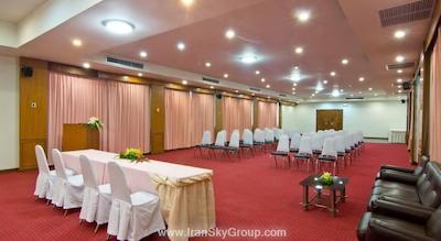 سانشاین گاردن ریزورت