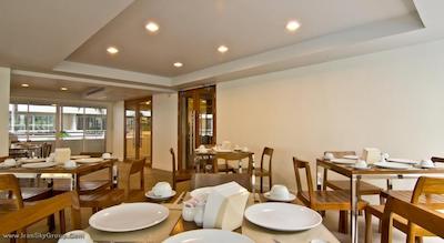 سانشاین هتل اند رزیدنسز