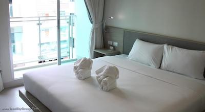 سانشاین هتل اند رزیدنسز