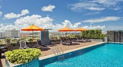 آدلفی پاتایا