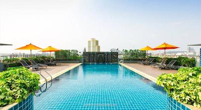 آدلفی پاتایا