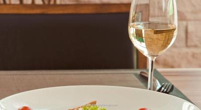 آدلفی پاتایا