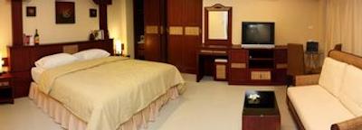 آدلفی پاتایا