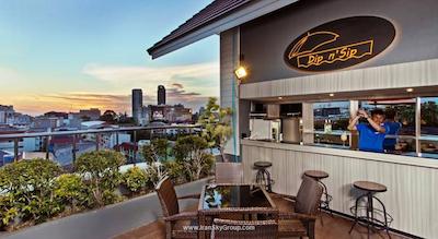 آدلفی پاتایا