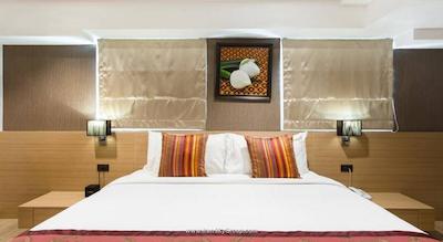 آدلفی پاتایا