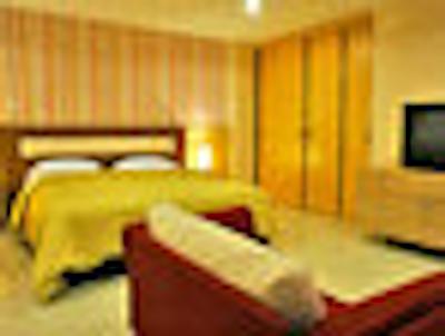 آدلفی پاتایا