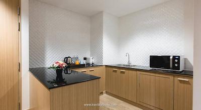 آدلفی پاتایا