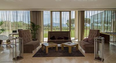 ابایتالیا تاور پلازا