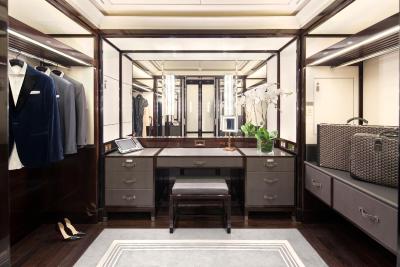 پنینسولا پاریس