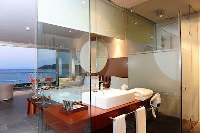 کوم هتل اند اسپا