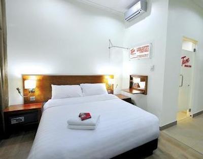 تیون هتل 1بورنئو ‌کوتا کینابالو