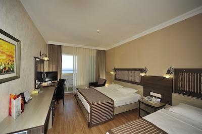 دینلر هتل آلانیا