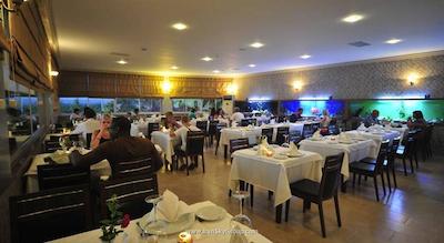 دینلر هتل آلانیا