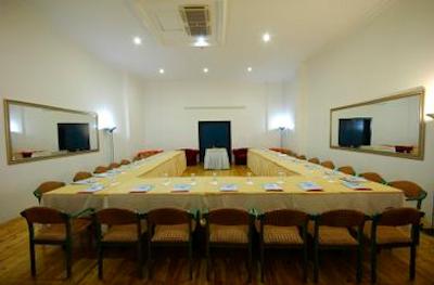 دینلر هتل آلانیا