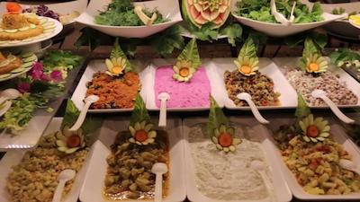 دینلر هتل آلانیا