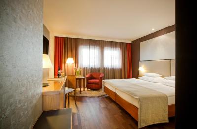 بست وسترن پلاس داس تیگرا