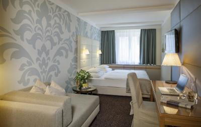 بست وسترن پلاس داس تیگرا