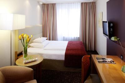 بست وسترن پلاس داس تیگرا