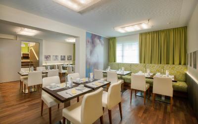 بست وسترن پلاس داس تیگرا