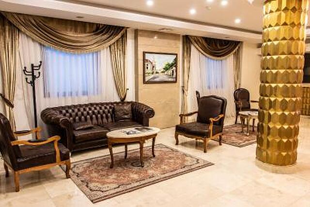 آکروپات اولد سیتی هتل