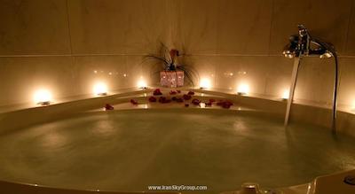 آتن اتریوم هتل اند جکوزی سوئیتس