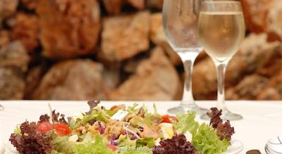 آتن اتریوم هتل اند جکوزی سوئیتس