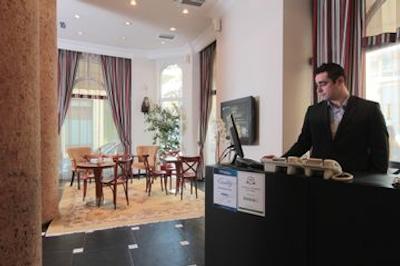 آتن لوتوس هتل