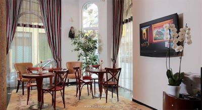 آتن لوتوس هتل