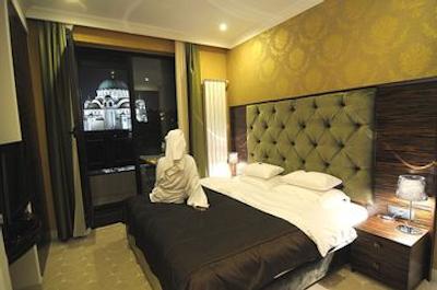 کریستال بلگراد