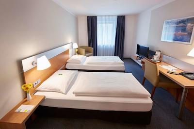 جی هتل هتل اند لیوینگ مونچن-نیمفنبورگ