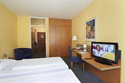 جی هتل هتل اند لیوینگ مونچن-نیمفنبورگ