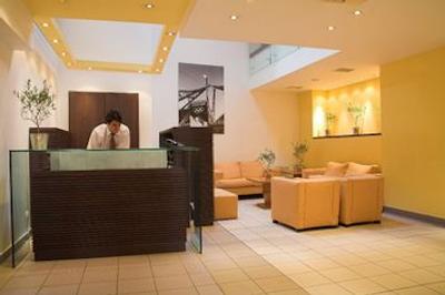 آریون آتن هتل