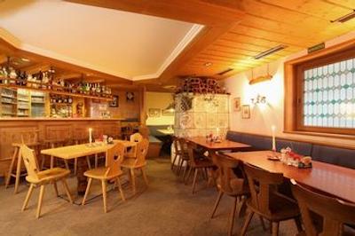 هتل ام موسفلد