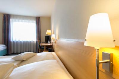 هتل ام موسفلد