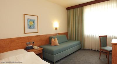 هتل ام موسفلد