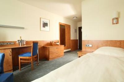 هتل ام موسفلد