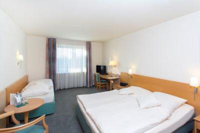 هتل ام موسفلد