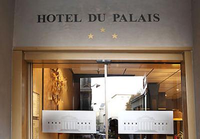 آدونیس مارسیل ویوکس-پورت هتل دو پالایس