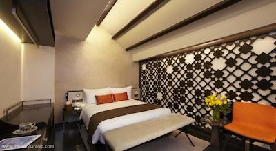 ناومی لیورا